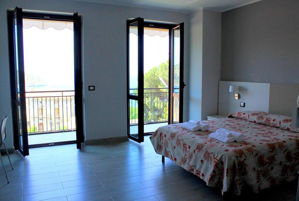 Meuble Leonetti Bed & Breakfast Centola Luaran gambar