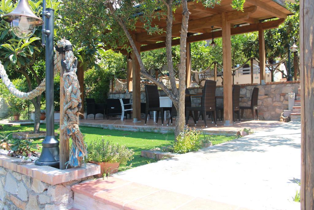 Meuble Leonetti Bed & Breakfast Centola Luaran gambar